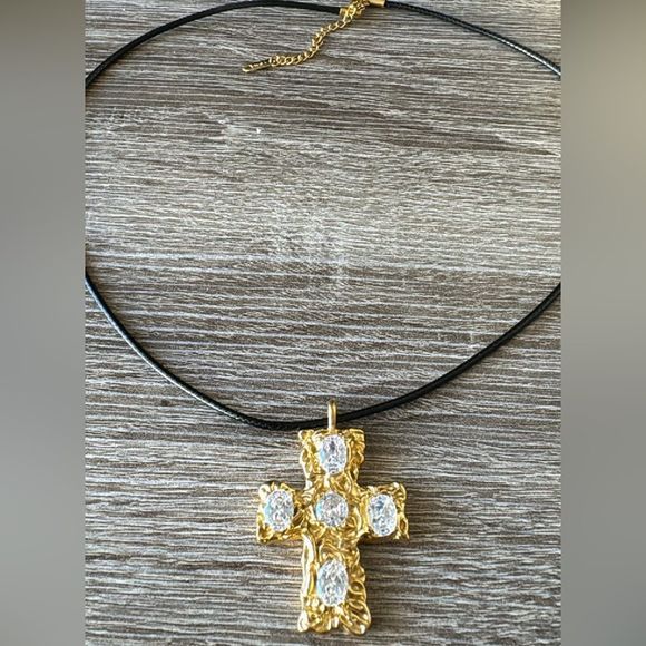 Anthropologie Jewelry - Bohemian cross necklace A173